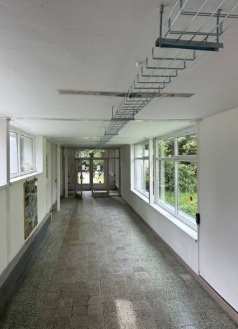 Elektrische Installationsarbeiten - Základní škola Karoliny Světlé, Havířov