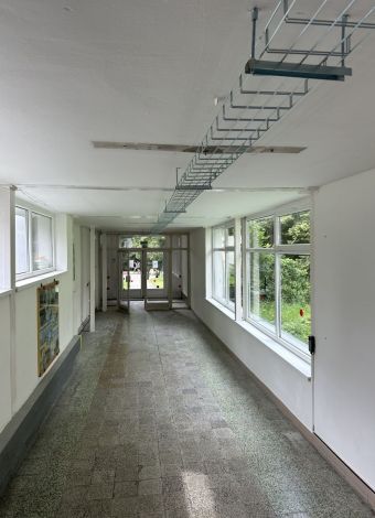 Elektrische Installationsarbeiten - Základní škola Karoliny Světlé, Havířov