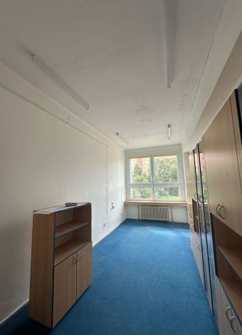 Elektrische Installationsarbeiten - Základní škola Karoliny Světlé, Havířov