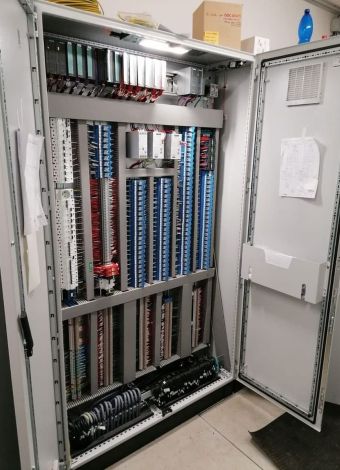 elektromontazni-prace-plana-nad-luznici-008